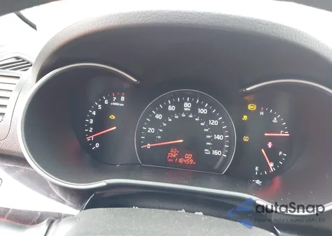 2014 Kia Sorento Lx z USA, uszkodzony, nr VIN 5XYKT3A6XEG543006